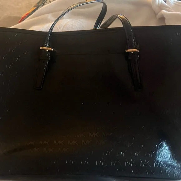 Michael Kors Black Textured Leather Tote 👜🖤. EUC! So beautiful!🤩 - Picture 5 of 7